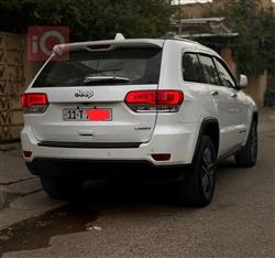 جیپ گراند شیرۆکی